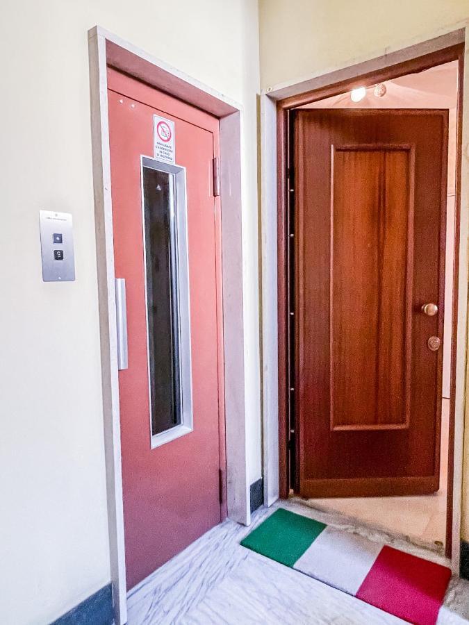 Myhouse Inn Traiano - Affitti Brevi Italia Turin Bagian luar foto